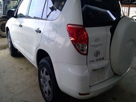 2006 TOYOTA RAV4, WHITE, 2.4L, AT, FWD, Z25003